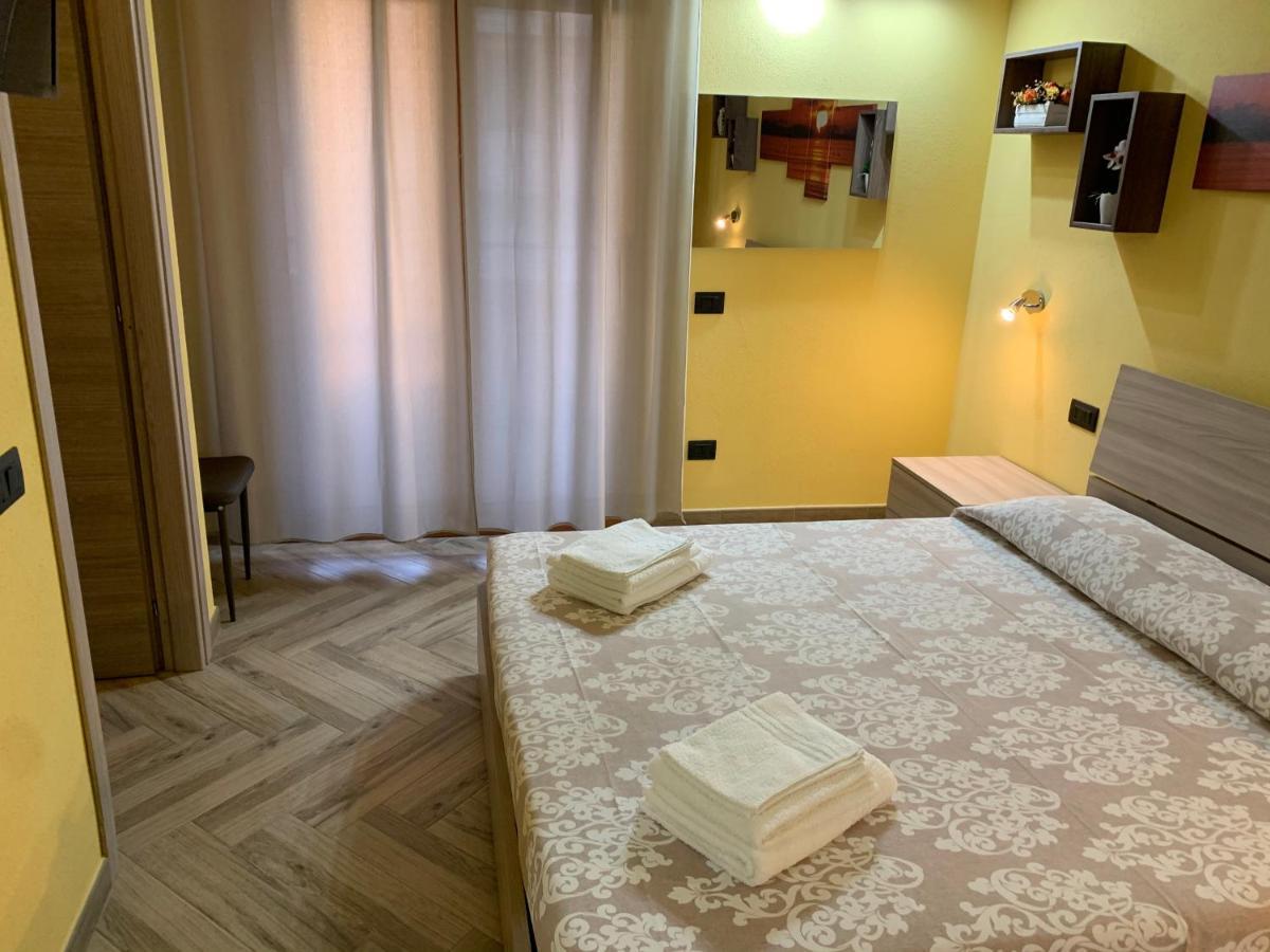 B&B Paradise Home Quartu Sant'Elena Bagian luar foto