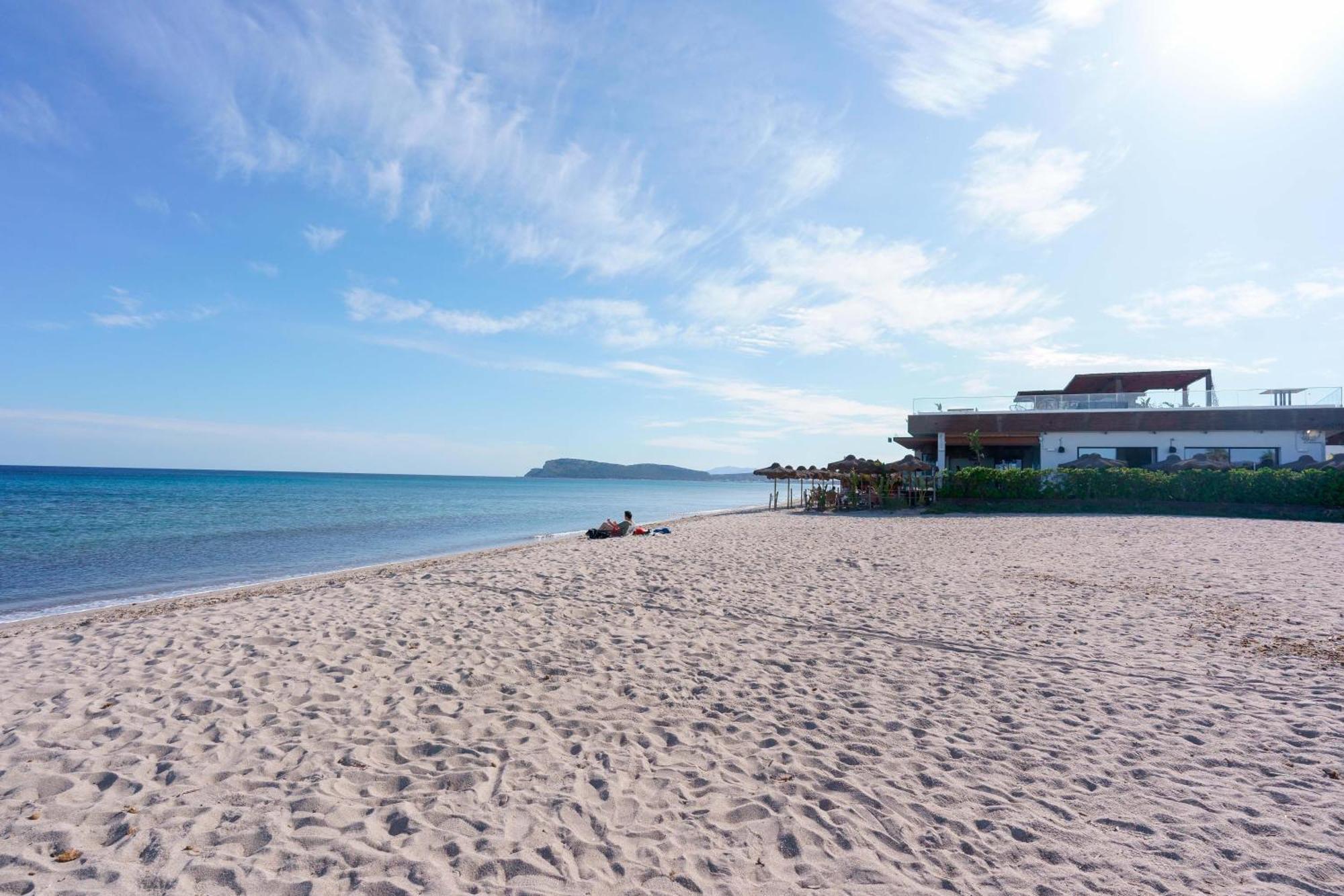 B&B Paradise Home Quartu Sant'Elena Bagian luar foto