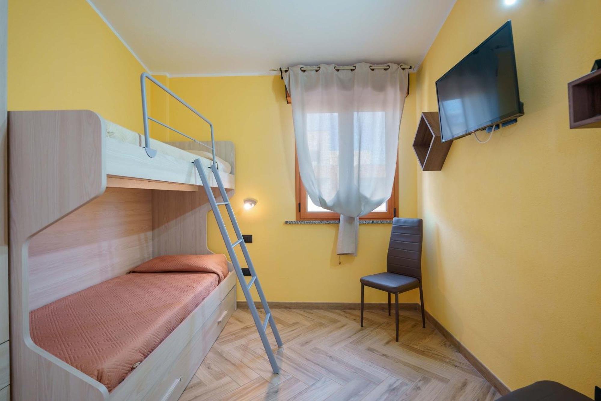 B&B Paradise Home Quartu Sant'Elena Bagian luar foto