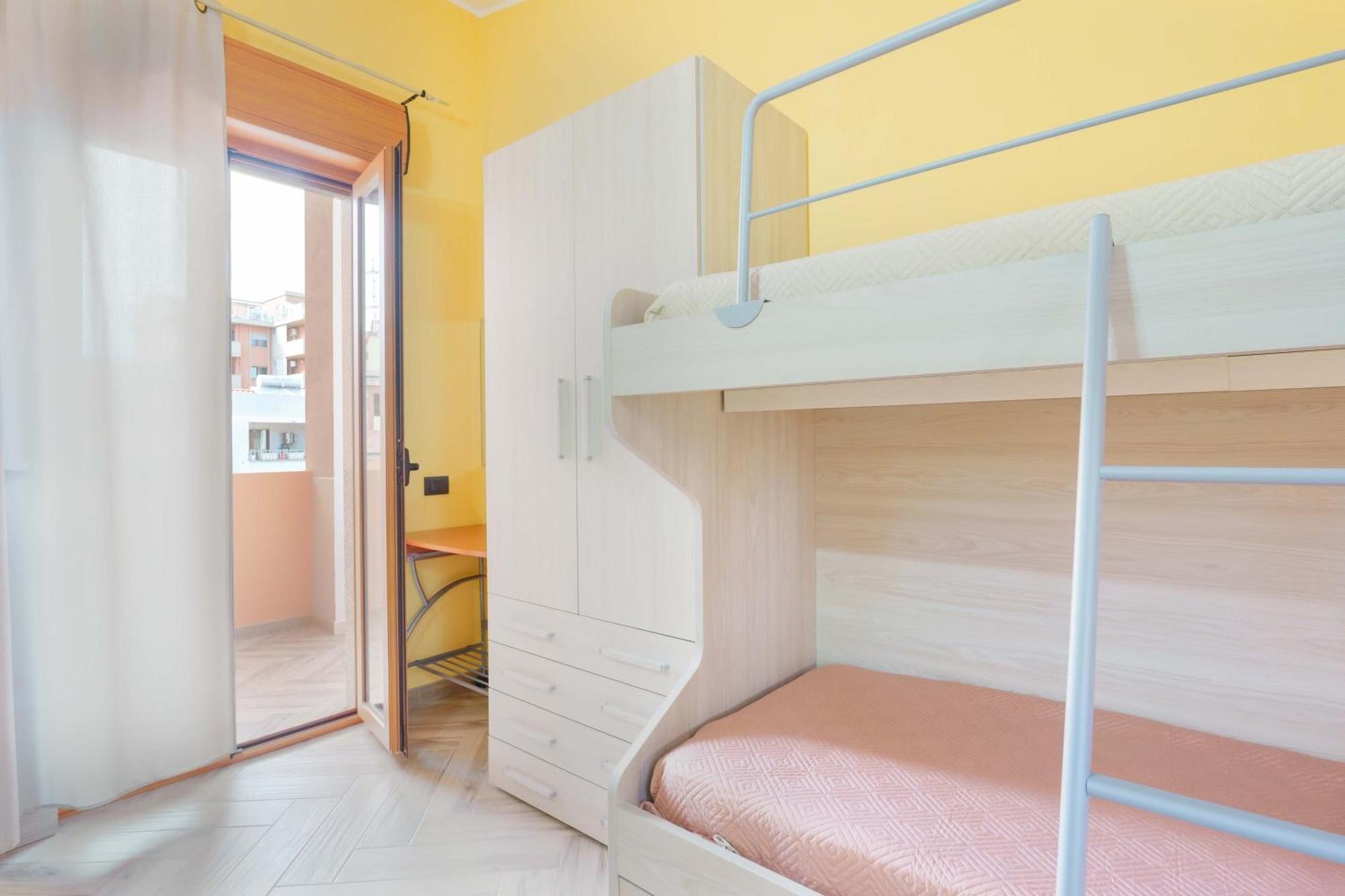 B&B Paradise Home Quartu Sant'Elena Bagian luar foto