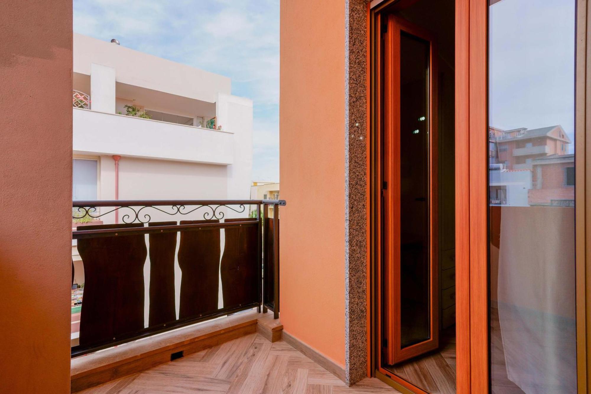 B&B Paradise Home Quartu Sant'Elena Bagian luar foto