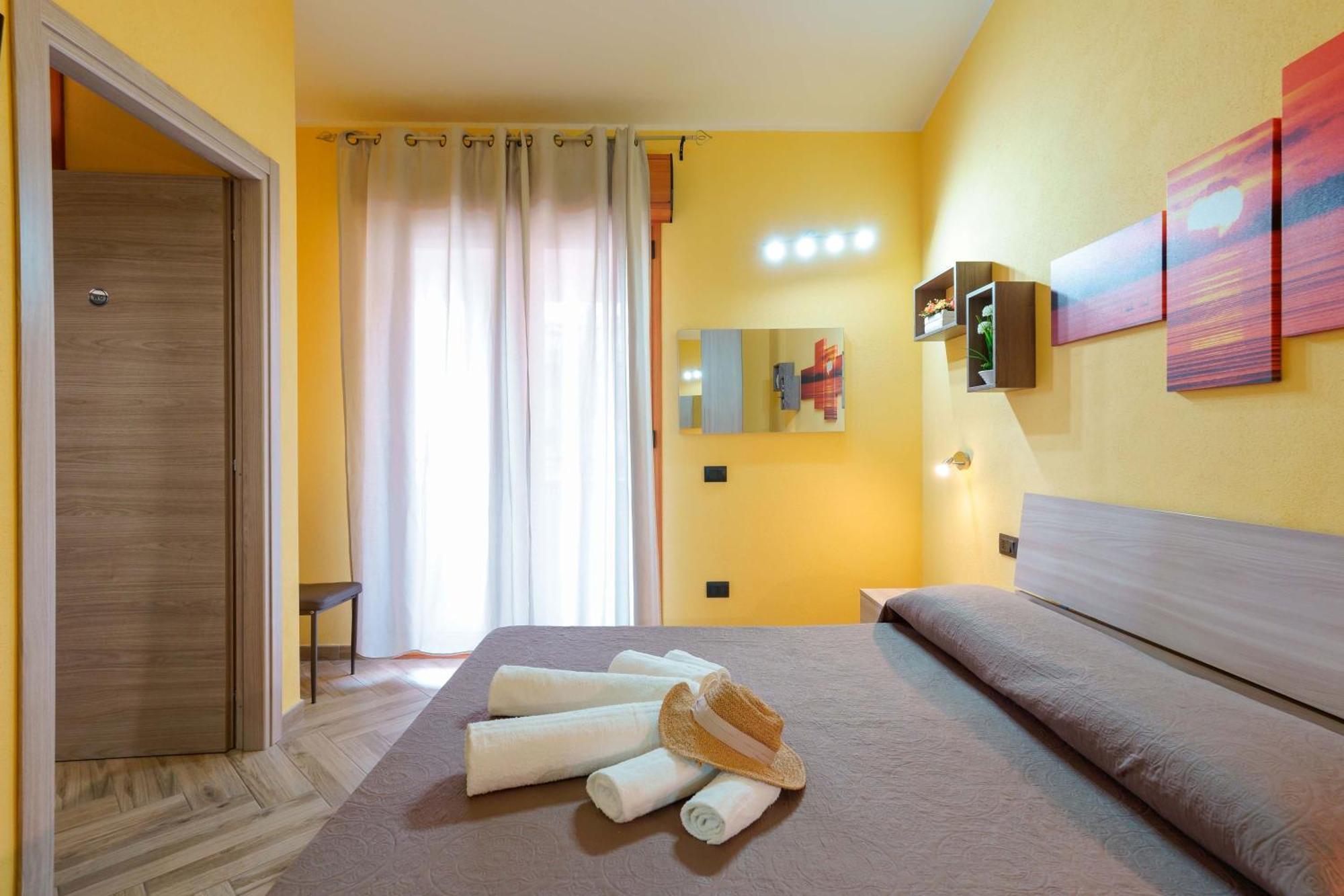 B&B Paradise Home Quartu Sant'Elena Bagian luar foto