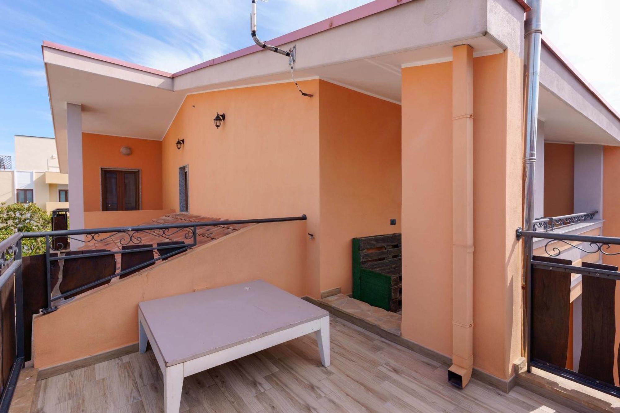 B&B Paradise Home Quartu Sant'Elena Bagian luar foto